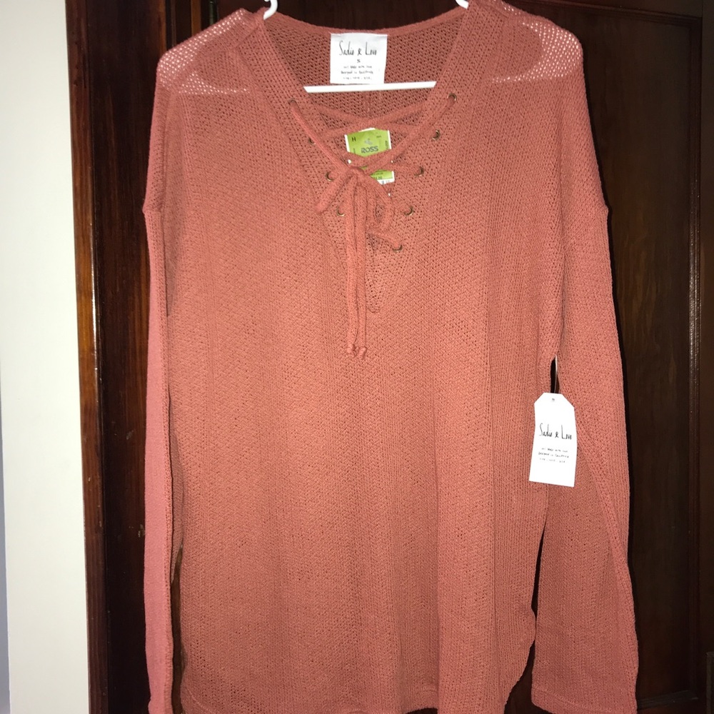 Lightweight sweater